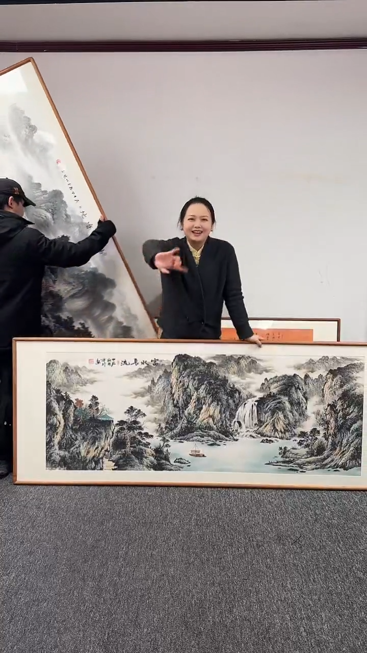 【闪购商品】国画富水长流210*80周亮珍老师