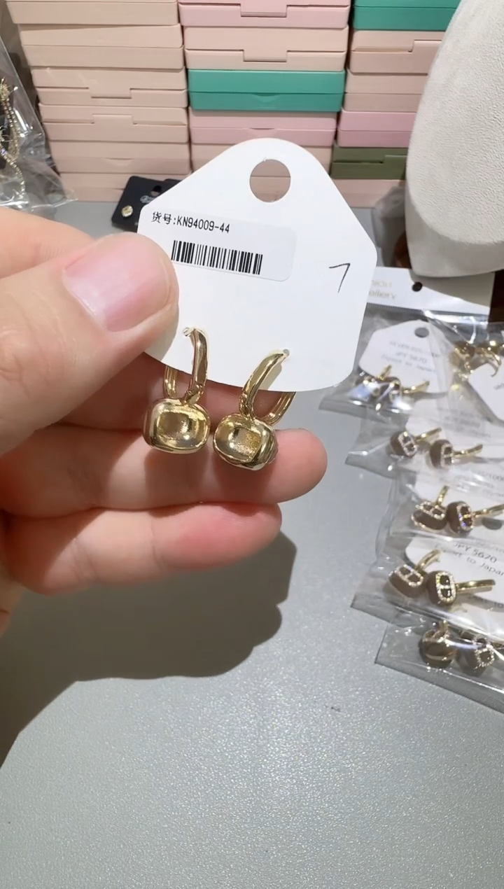 铜合金合成立方氧化锆合金B130