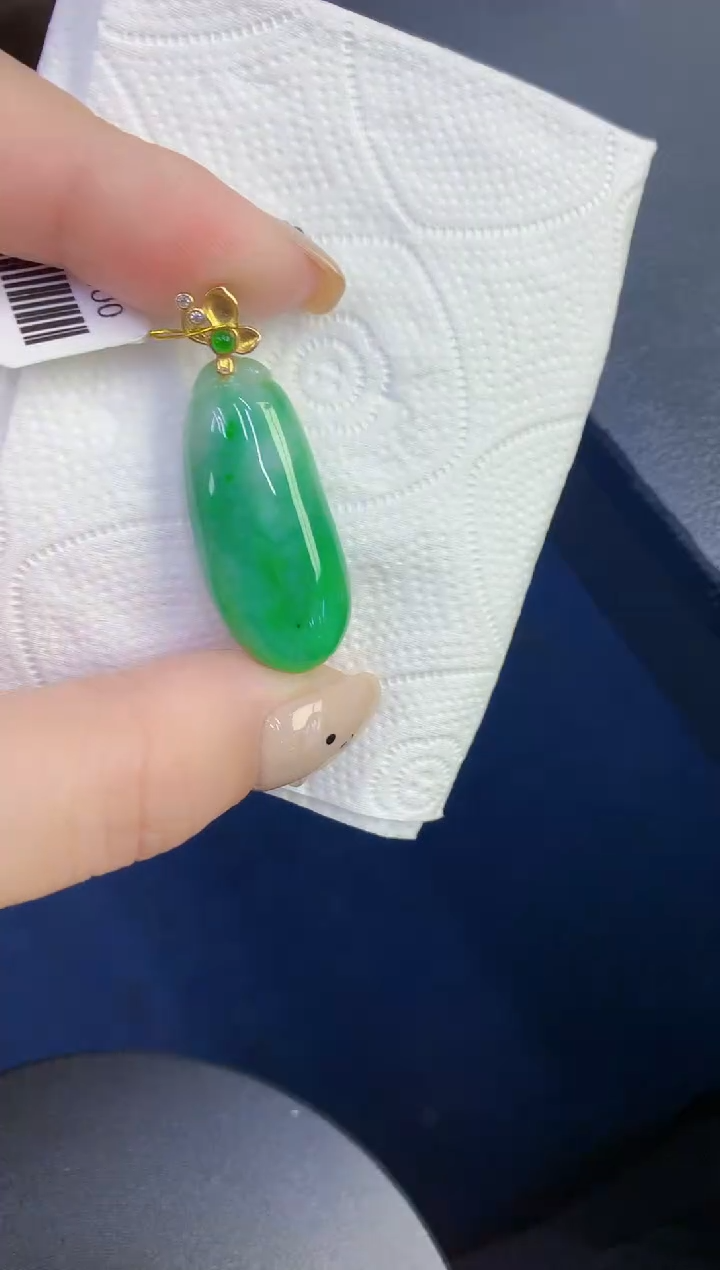 颈饰未镶嵌翡翠缅甸天然翡翠A货