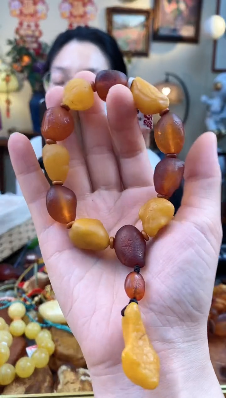 【闪购商品】琥珀手串未镶嵌手串