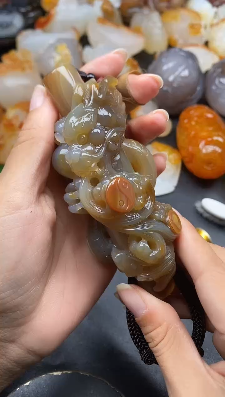 未镶嵌1玛瑙/玉髓正****呵ll