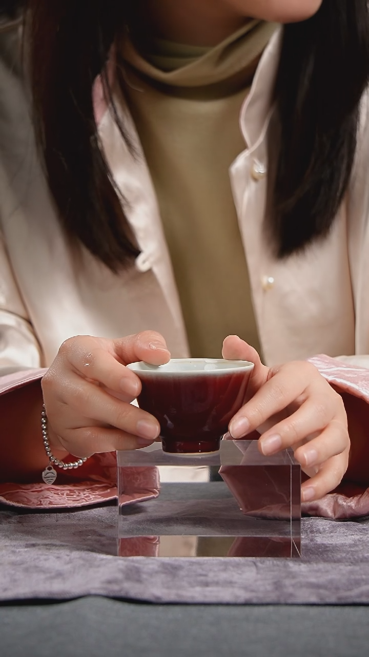 【闪购商品】其他景德镇手工陶瓷郎红内绘青花主人杯