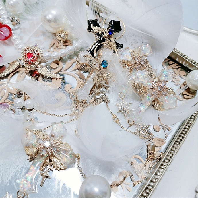 高定制不规则轻奢大气百搭款领针【Q】