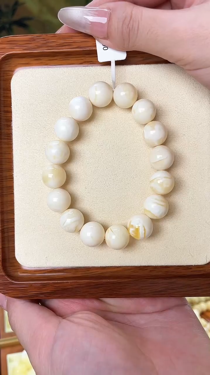 【闪购商品】蜜蜡裸石未镶嵌手串