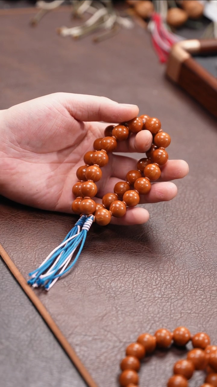 手串橄榄核光珠14mm左右