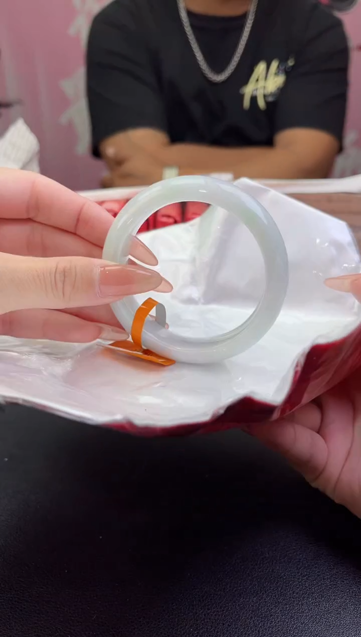 【闪购商品】翡翠手镯未镶嵌翡翠手镯8