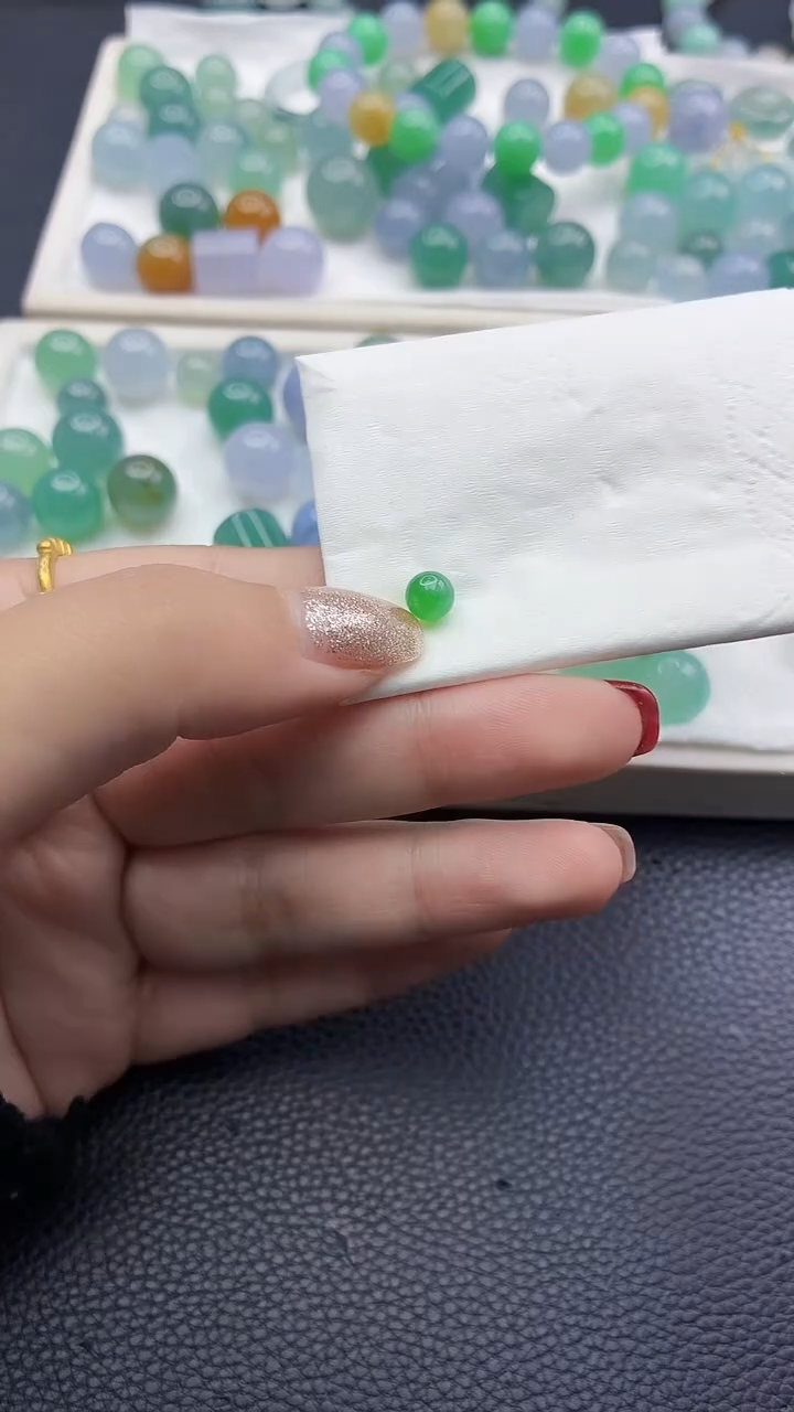 未镶嵌定制翡翠M****m9538