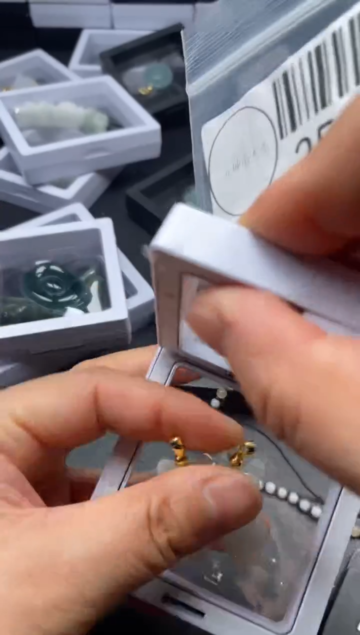 吊坠(不含链)未镶嵌翡翠3535