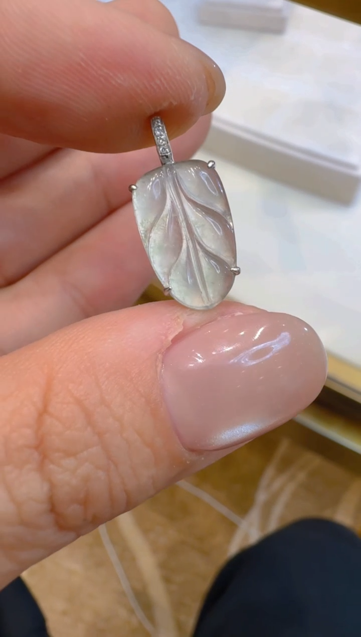 吊坠(不含链)18K金镶嵌翡翠多样性团购发一件