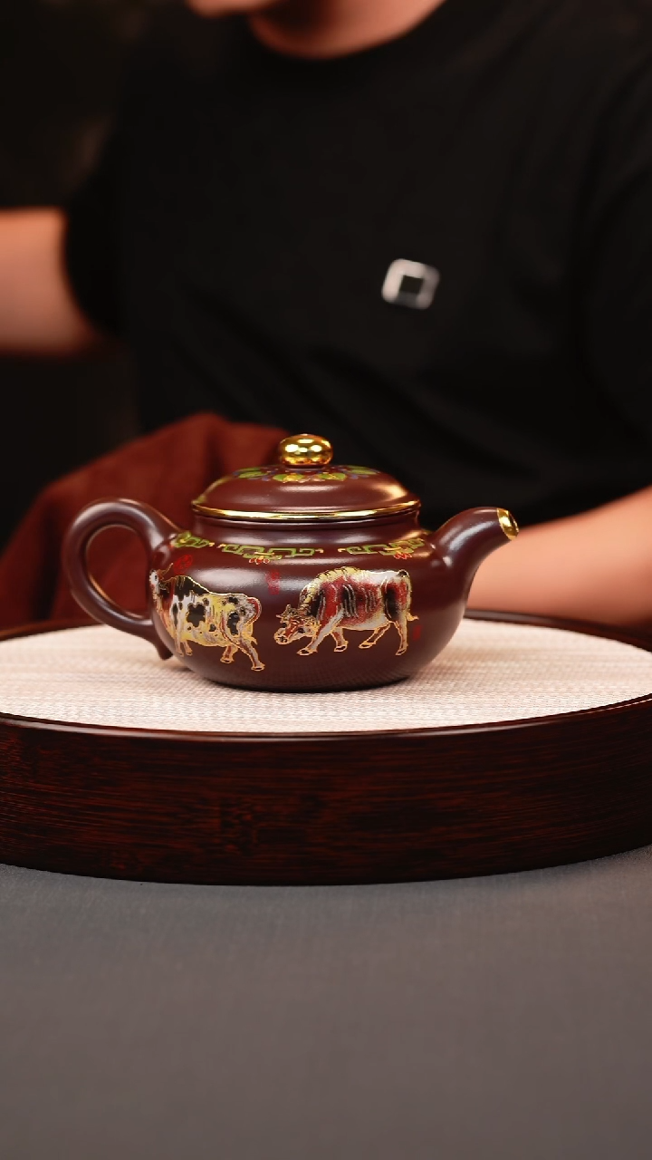 茶壶紫砂石红珐琅彩五牛仿古