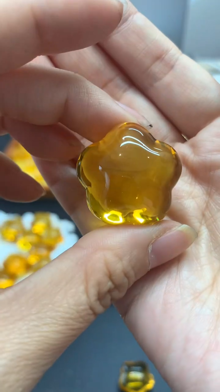 未镶嵌琥珀珠宝奇石1817