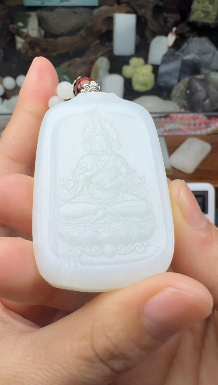 【闪购商品】和田玉未镶嵌颈饰多多