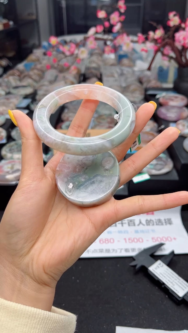 石英质玉未镶嵌手镯55S91536圈口（赠送镯心）