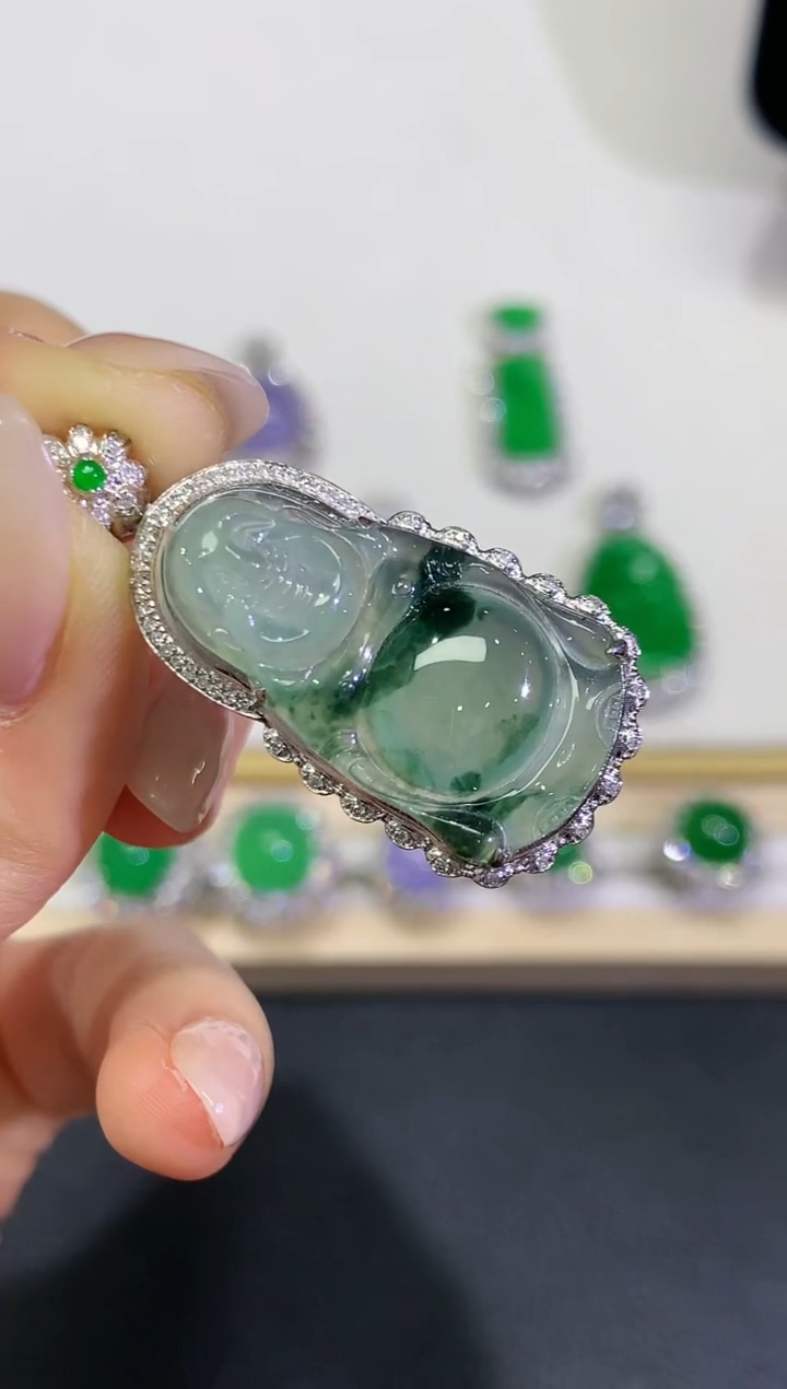 【闪购商品】翡翠颈饰18K金镶嵌团购32