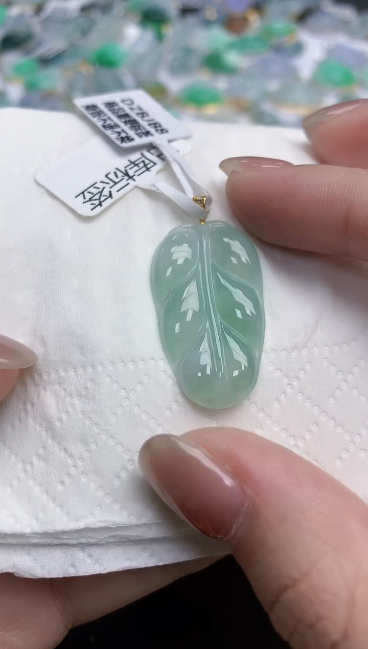 【闪购商品】翡翠颈饰18K金镶嵌天然缅甸翡翠A货