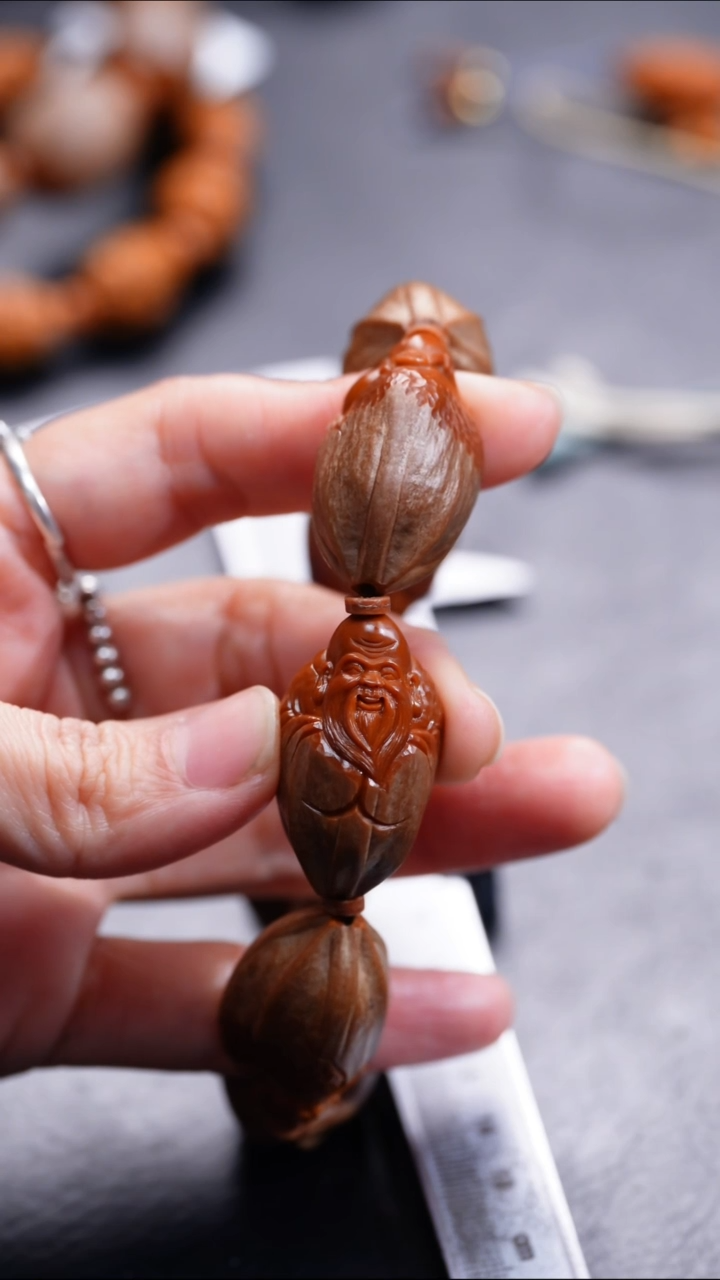 【闪购商品】橄榄核吊坠橄榄核