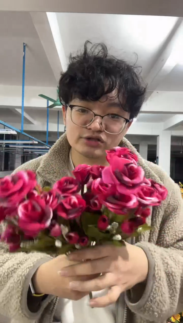 【闪购商品】仿真花朵玫瑰花2束