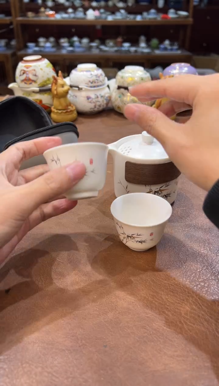 真的很便宜超好看会开片的旅行茶具