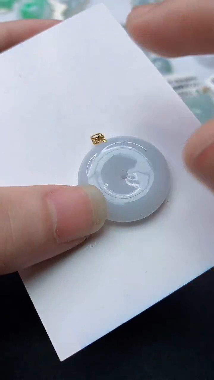 【闪购商品】翡翠颈饰18K金镶嵌29.........