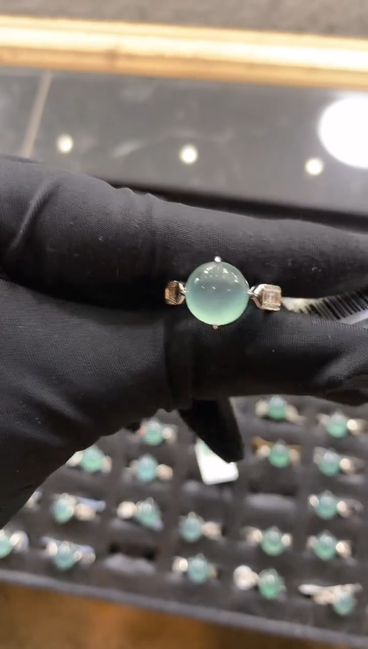 【闪购商品】定制翡翠未镶嵌73定制翡翠-多样性发货（发其一）