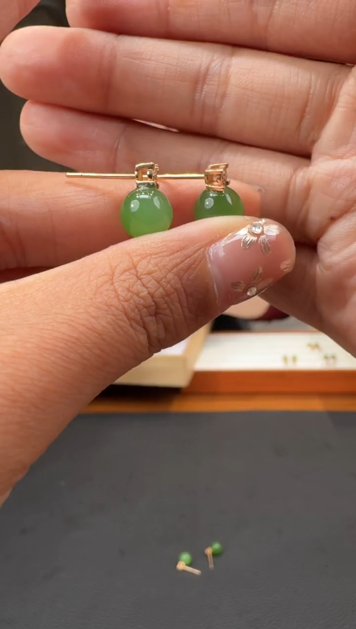 【闪购商品】和田玉12418K金镶嵌1.23赵玉