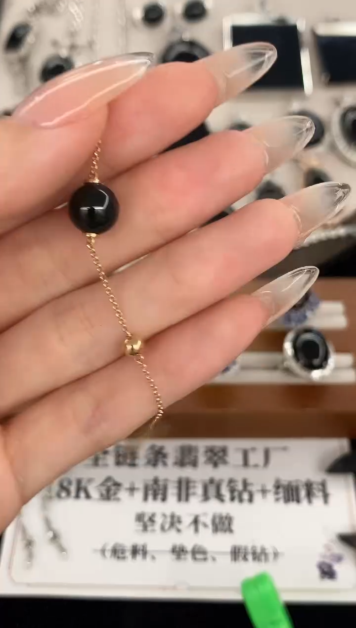 18K金镶嵌手链翡翠G多样性发其一