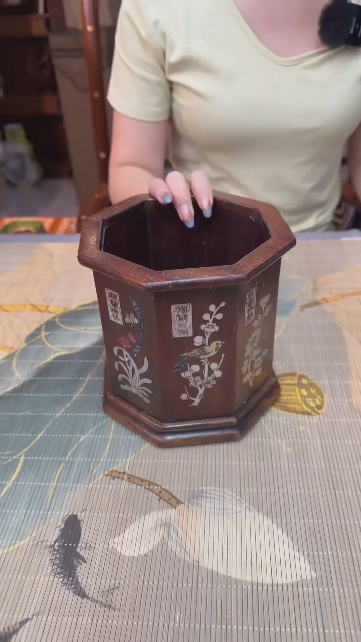 珐琅足银甄选好物 I八角笔筒