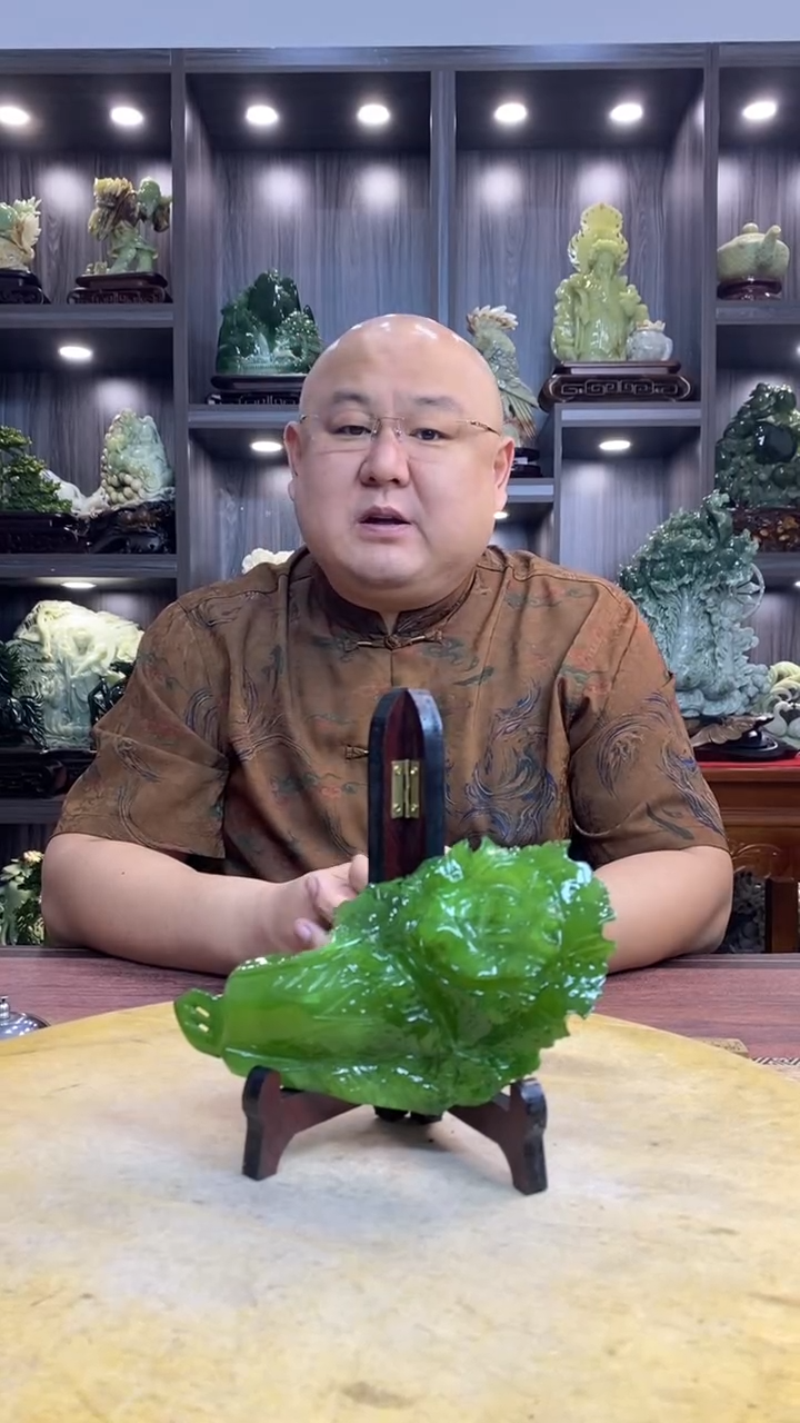 玉@****安 玉岫岩料手工雕刻摆件居家装饰送礼一物一图