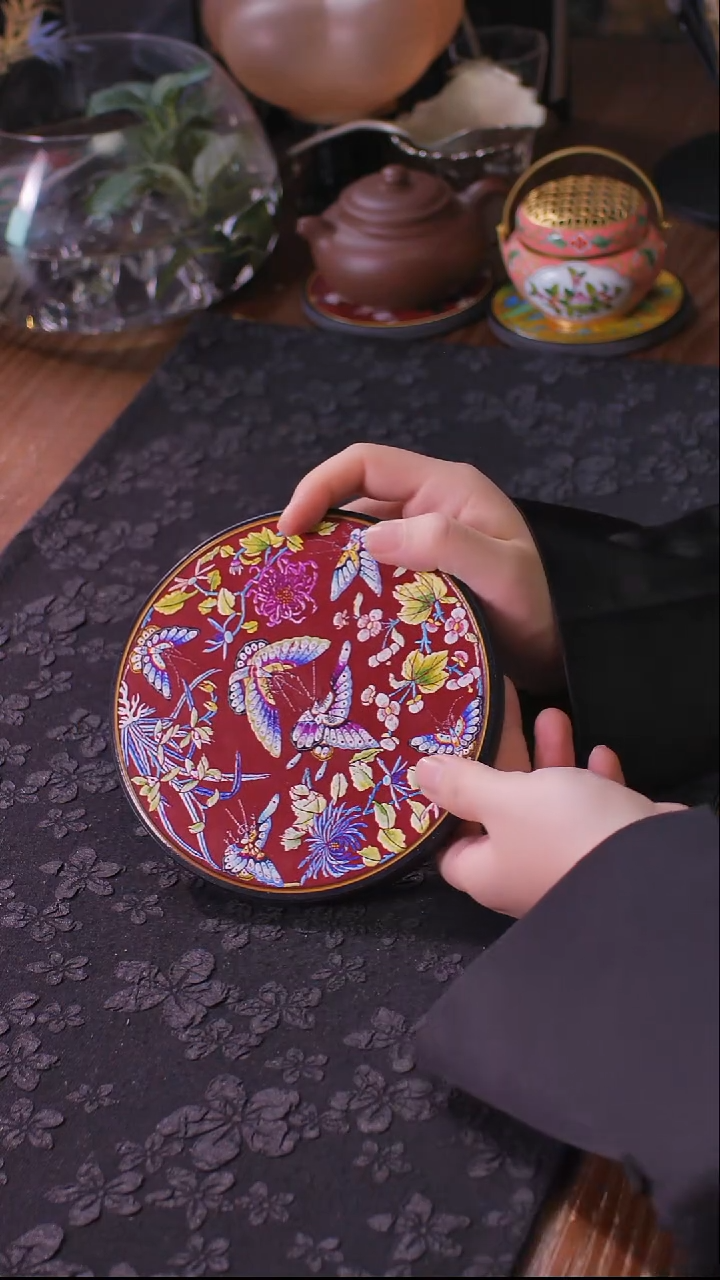 壹藏贰宝花花蝴蝶图案大垫子一片
