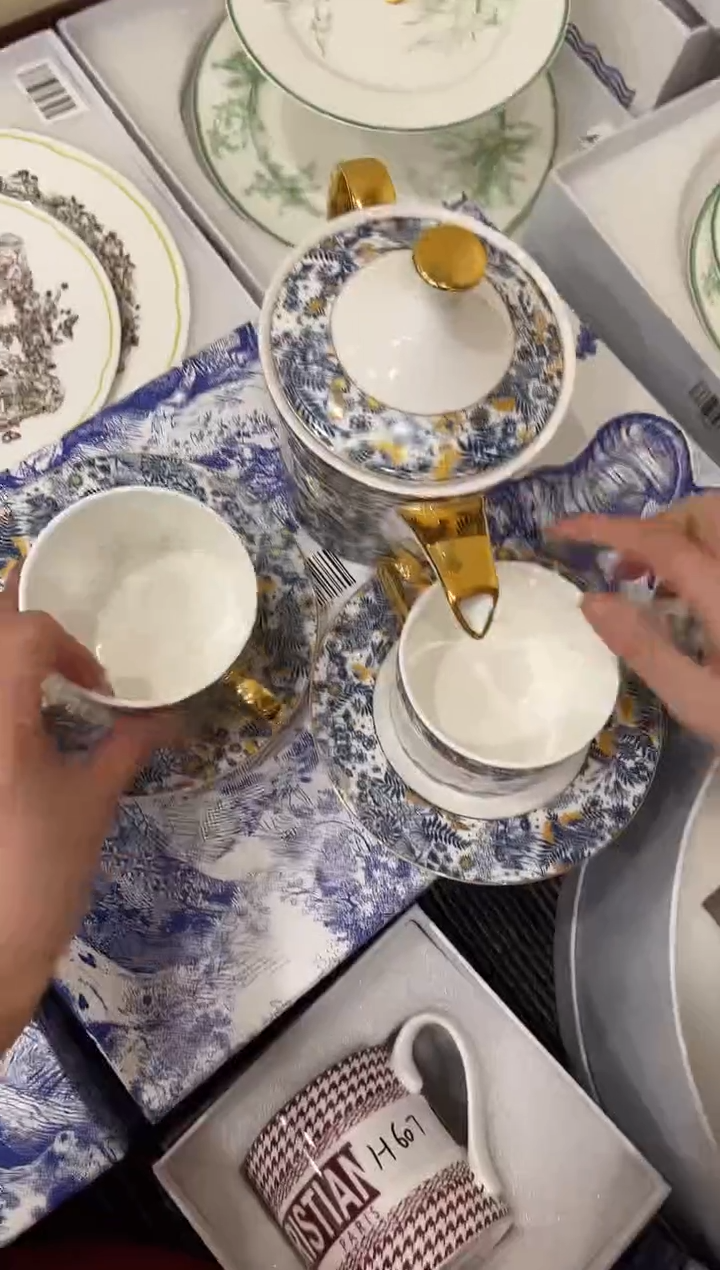 【闪购商品】杯H873--------------