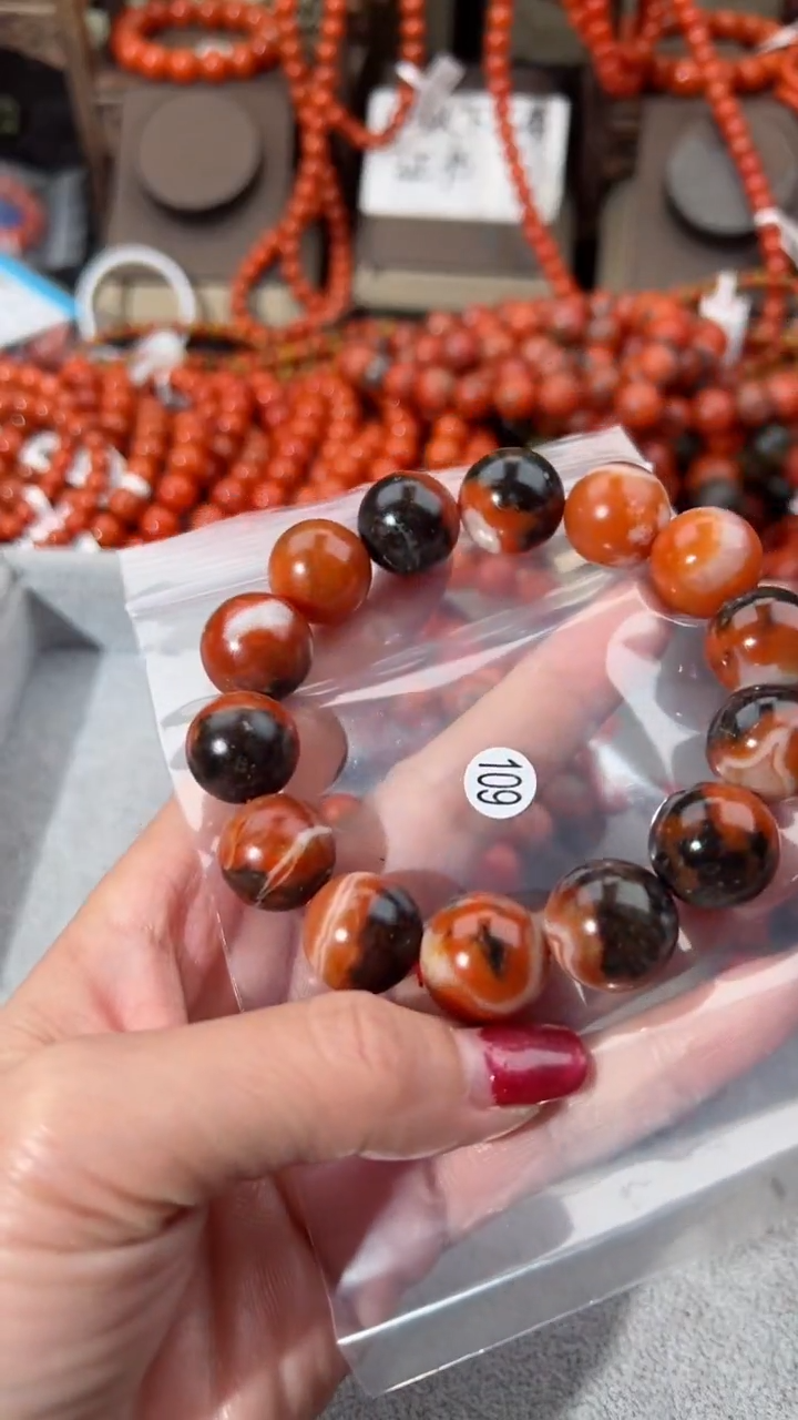 【闪购商品】南红玛瑙手串未镶嵌16
