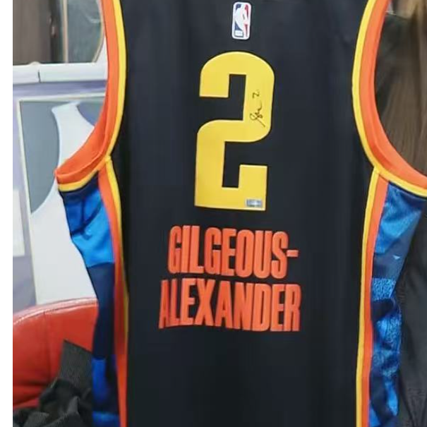 【臻签体育】亚历山大亲签sw雷霆城市版球衣收藏（帕尼尼认证）