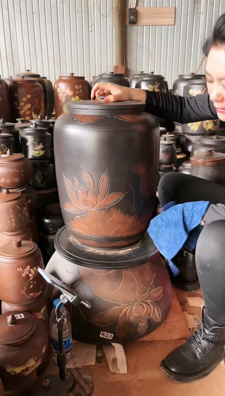 【闪购商品】壶瑕疵茶缸 155 高50cm荷花外地