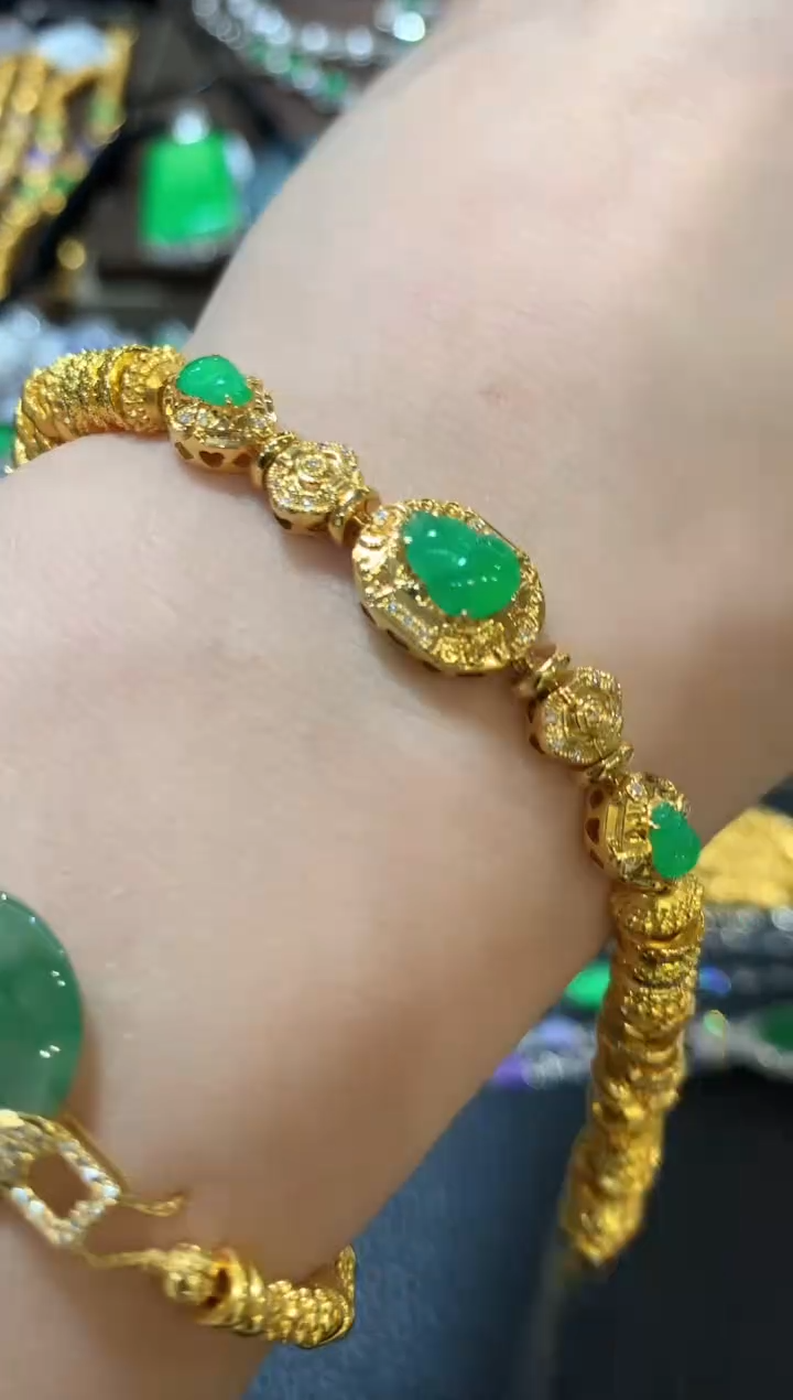 足金镶嵌手链翡翠m27  