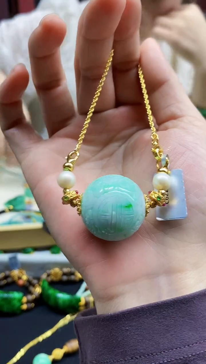 颈饰未镶嵌翡翠翡翠吊坠