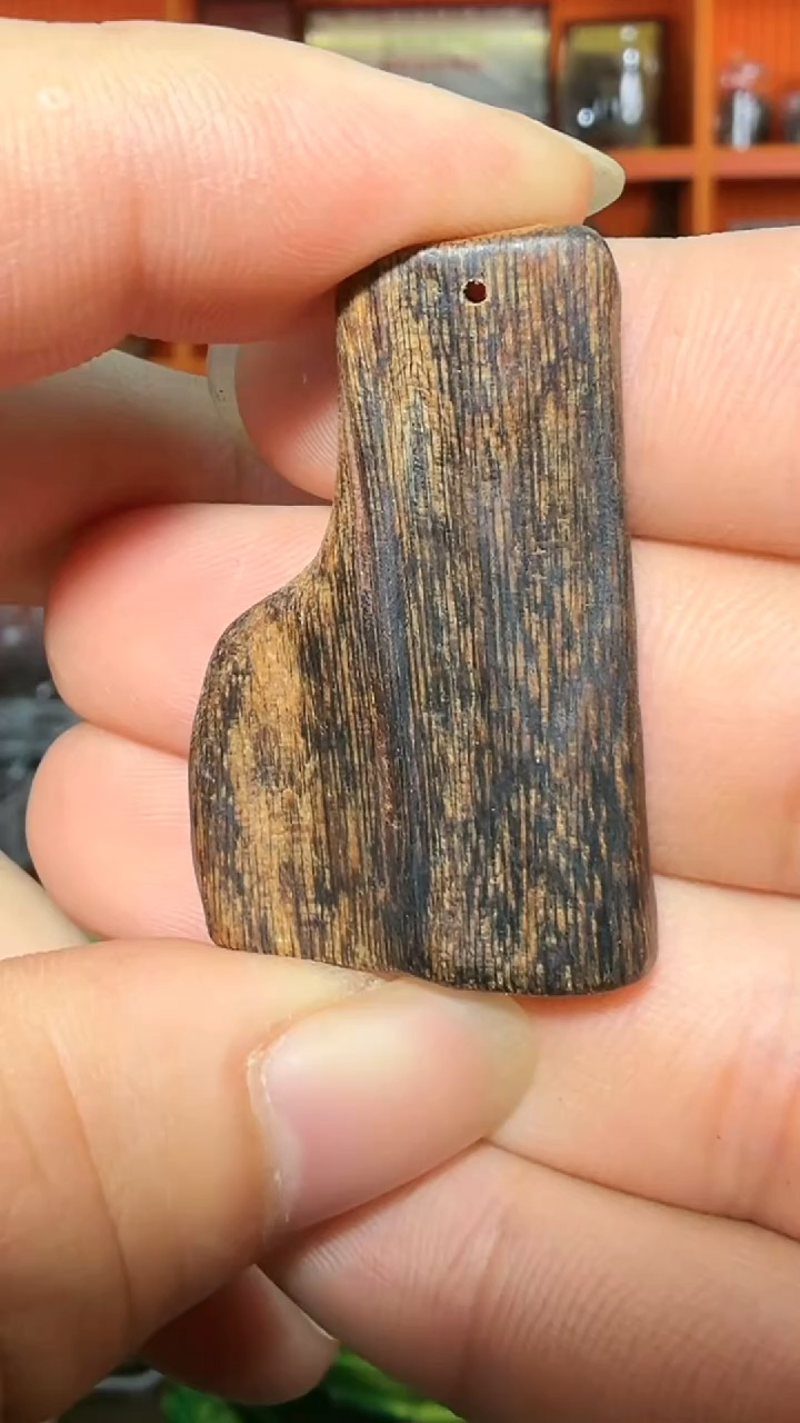 沉香吊坠21号沉水红土多样性发一