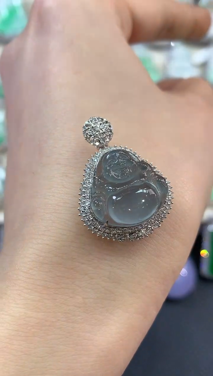 【闪购商品】翡翠吊坠(不含链)18K金镶嵌c81