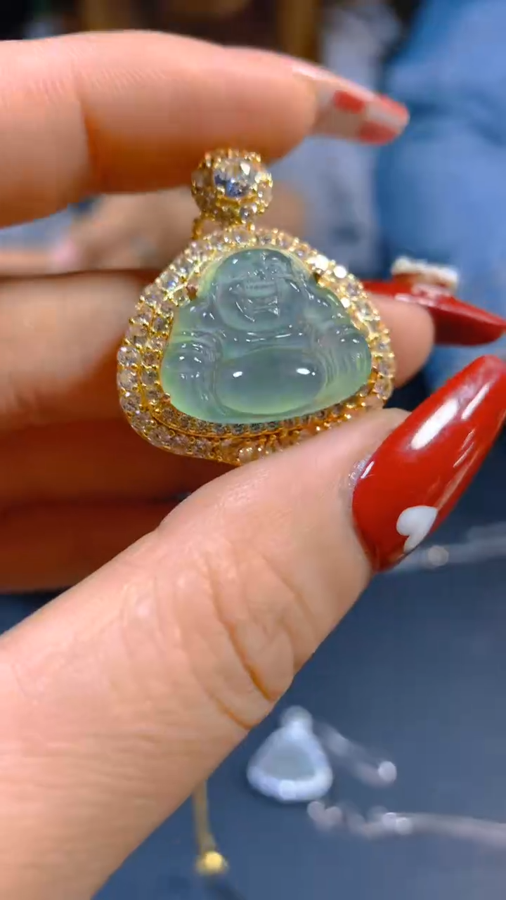 【闪购商品】翡翠吊坠(赠链)未镶嵌0414263515多样性发一