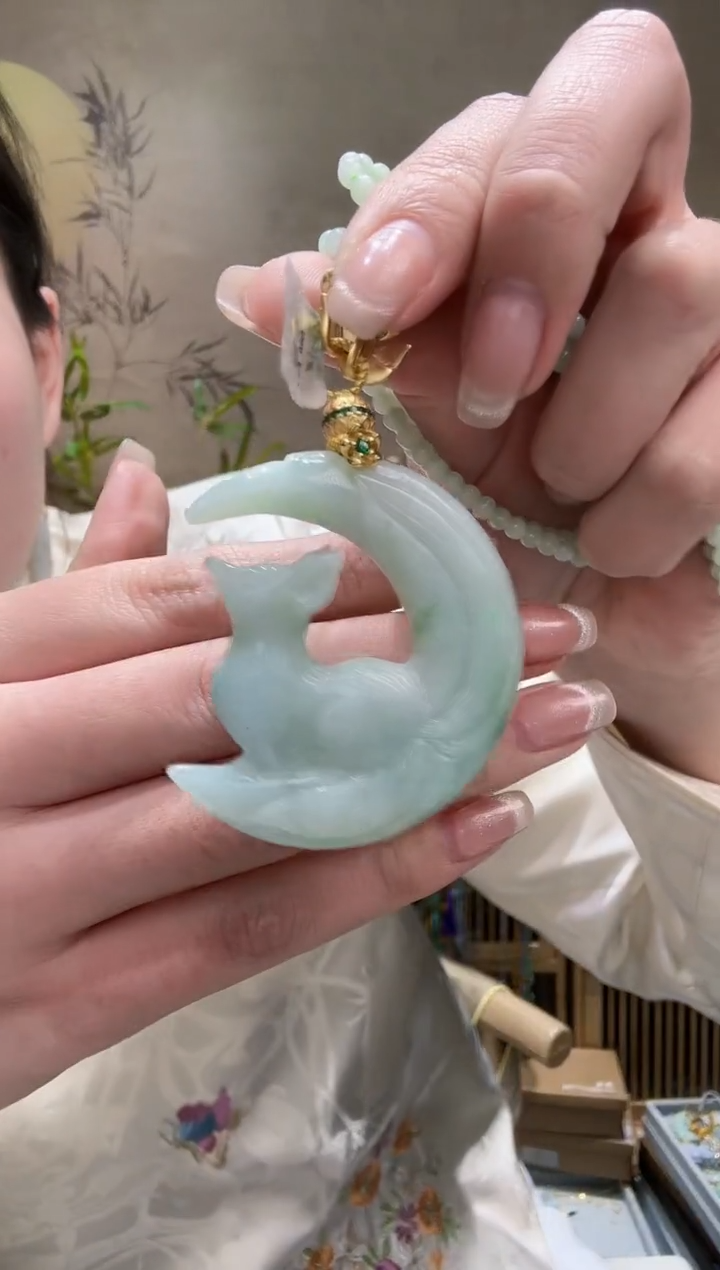 【闪购商品】翡翠颈饰未镶嵌吊坠