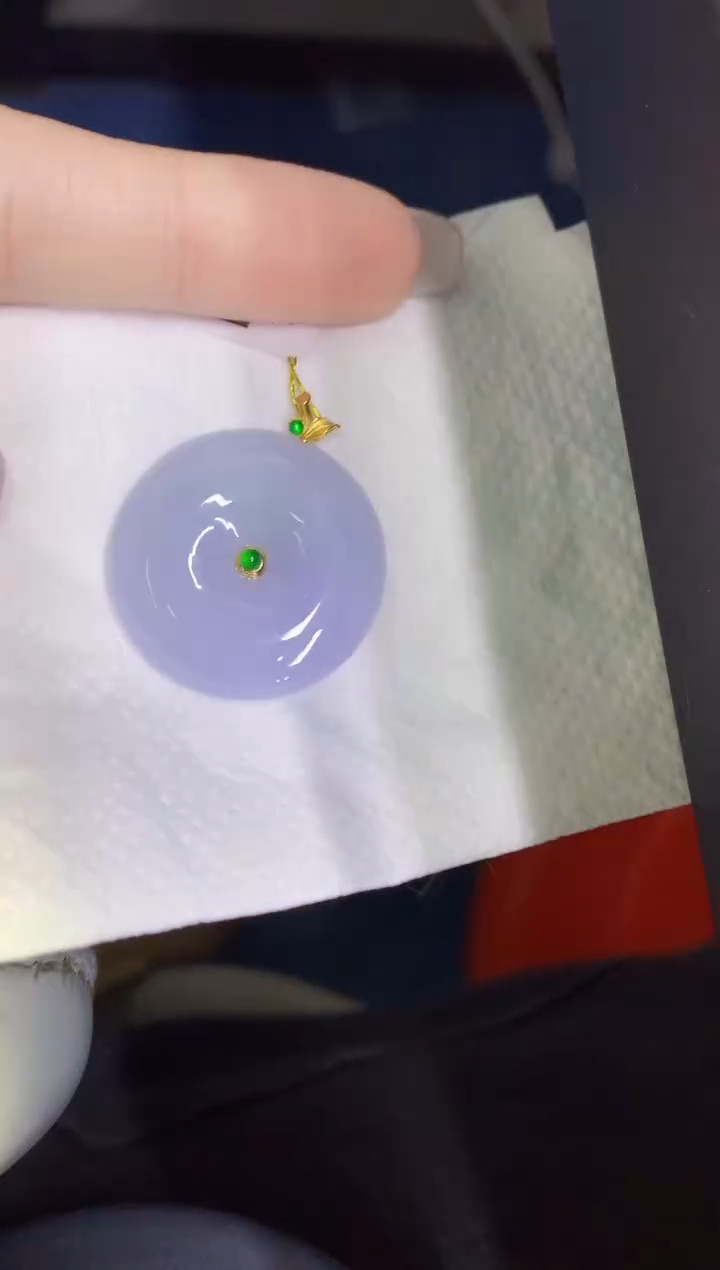 颈饰18K金镶嵌翡翠缅甸天然翡翠A货