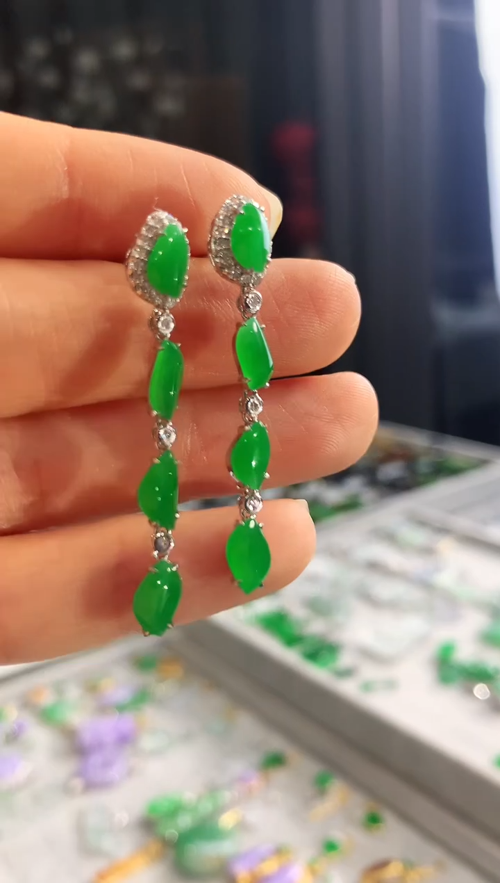 【闪购商品】翡翠耳饰18K金镶嵌耳饰