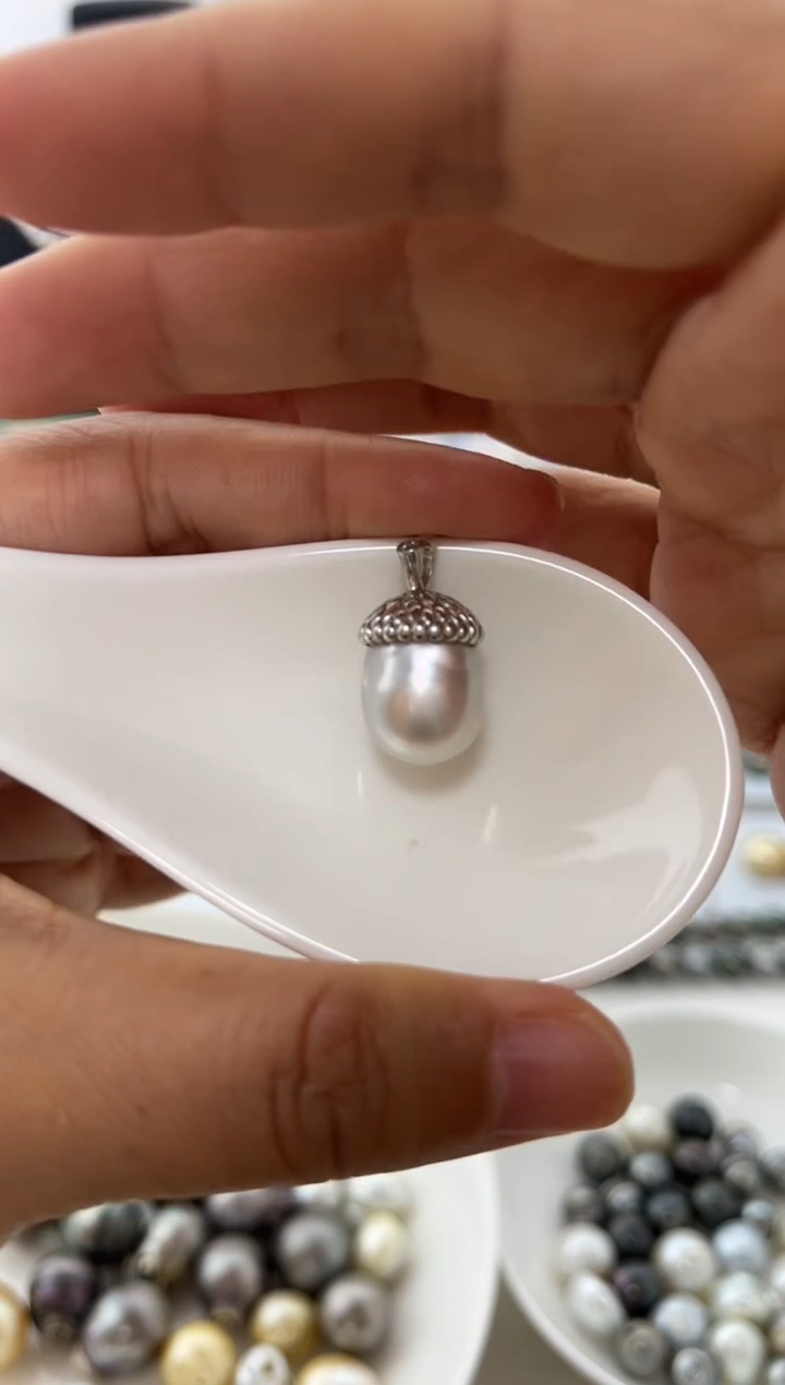 【闪购商品】海水珍珠吊坠(赠链)银S925镶嵌海水珍珠吊坠