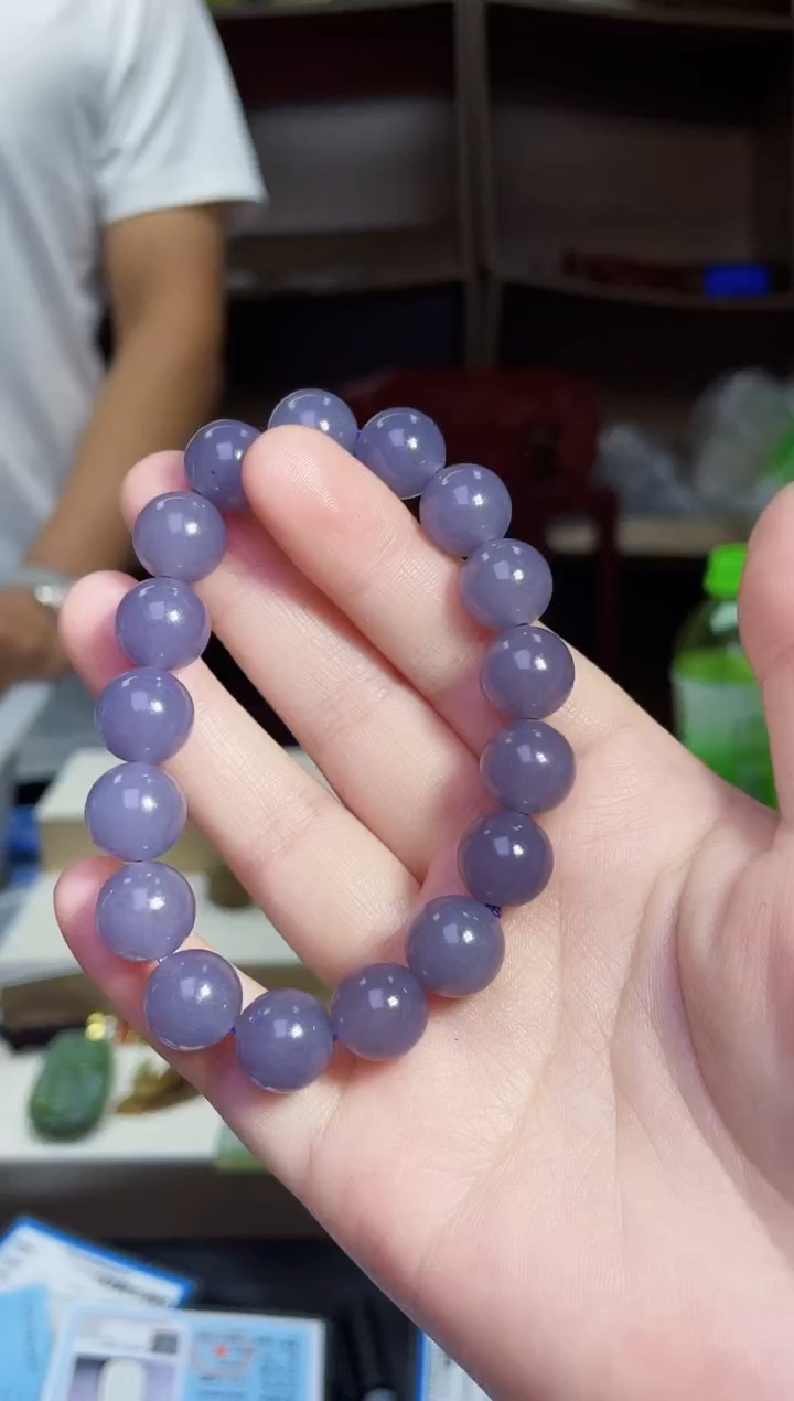 和田玉未镶嵌颈饰1