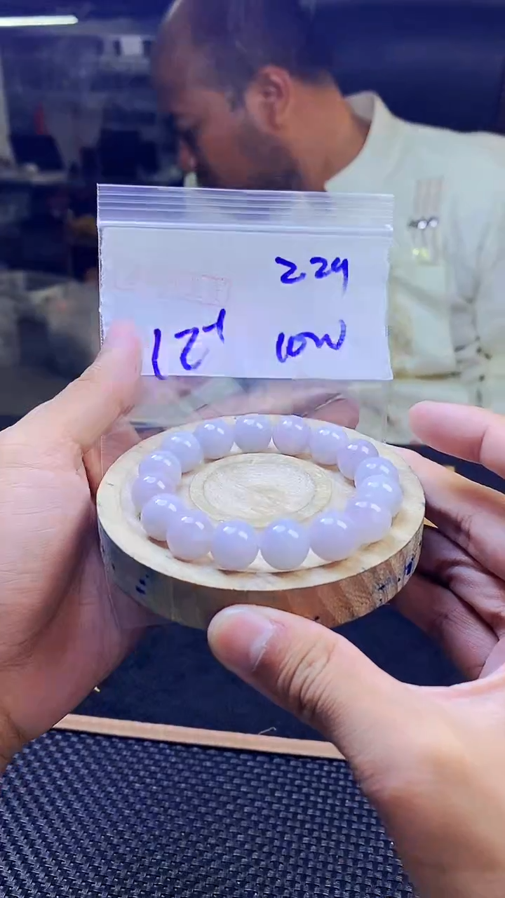 【闪购商品】定制翡翠未镶嵌纯天然缅料翡翠 多样性发货只发其一