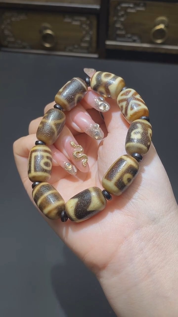 【闪购商品】玛瑙/玉髓手串未镶嵌多宝手串