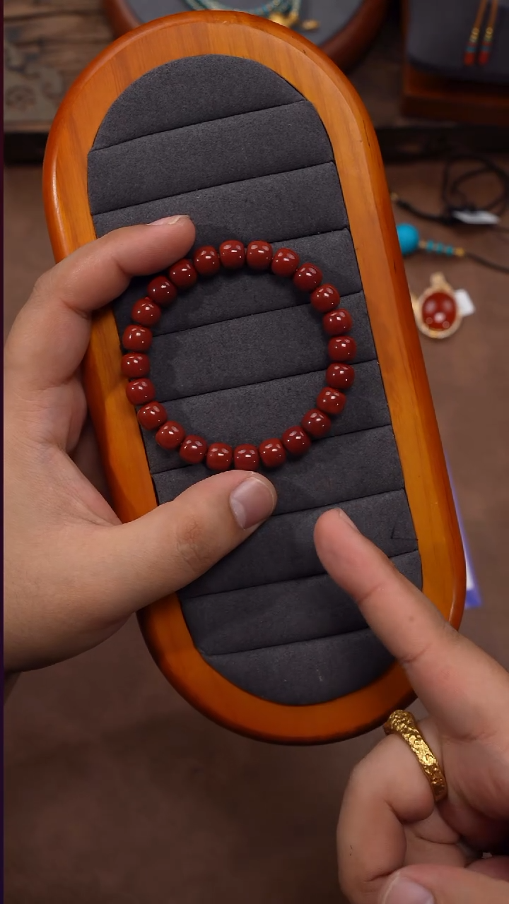 未镶嵌手串南红玛瑙浮**生南红手串