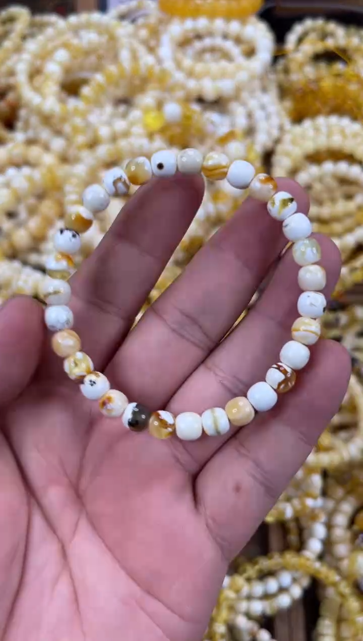 【闪购商品】琥珀裸石未镶嵌B50老型