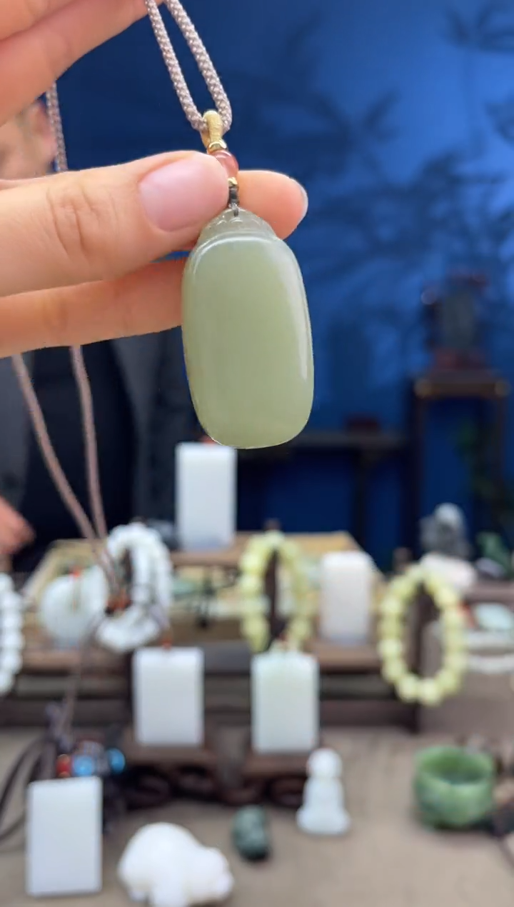 【闪购商品】和田玉颈饰未镶嵌1