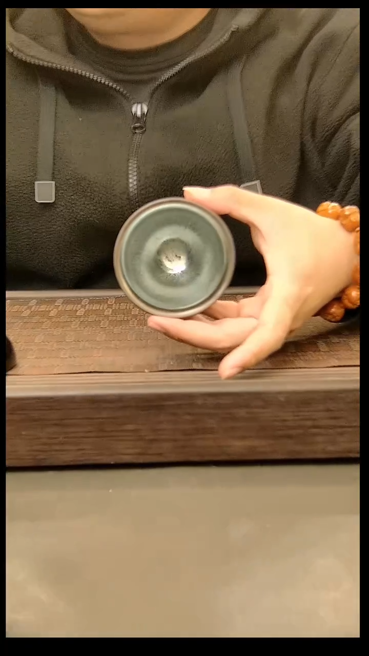 茶盏626.。。。。。。。。