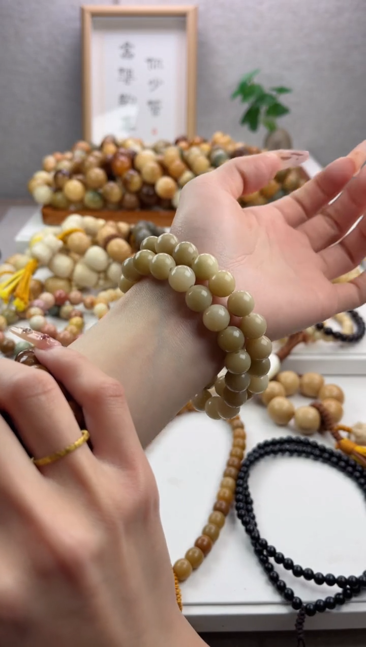 【闪购商品】菩提根/象牙果手串S82干磨彩豆10mm单圈